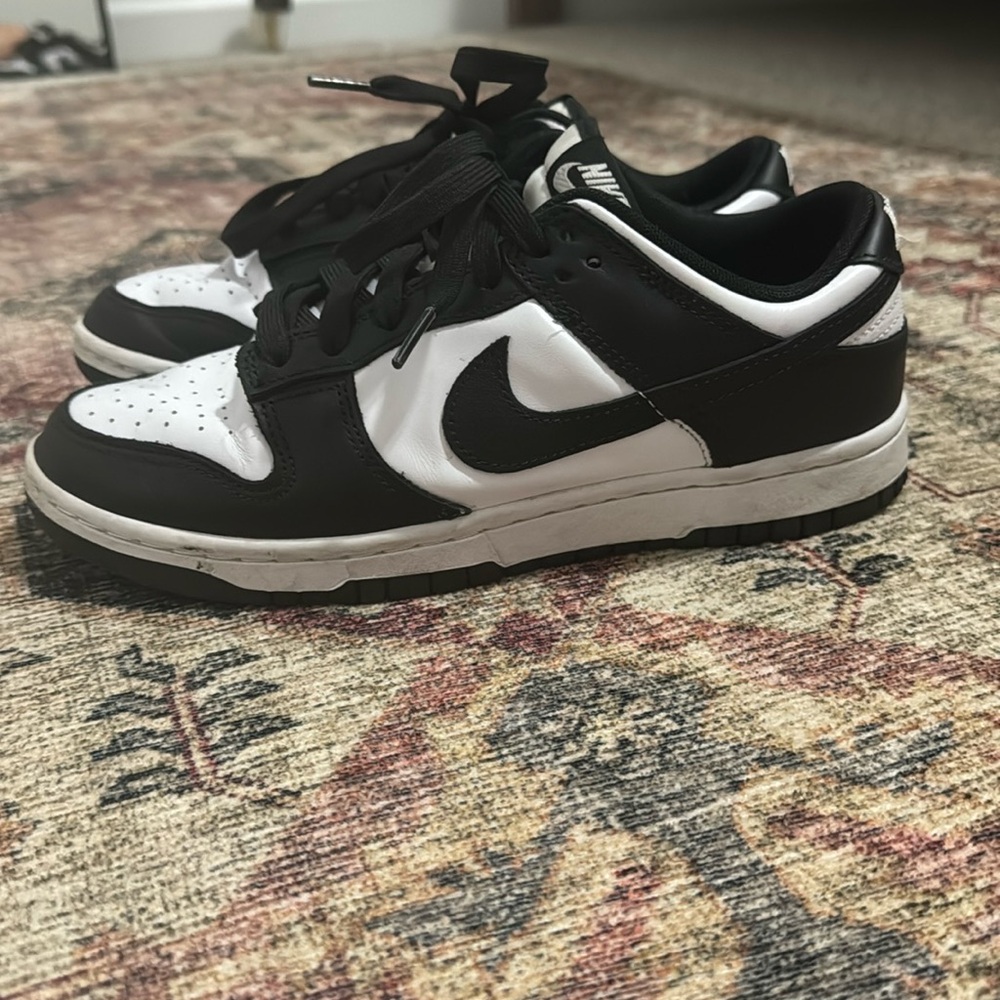 Panda dunks, size 8.5